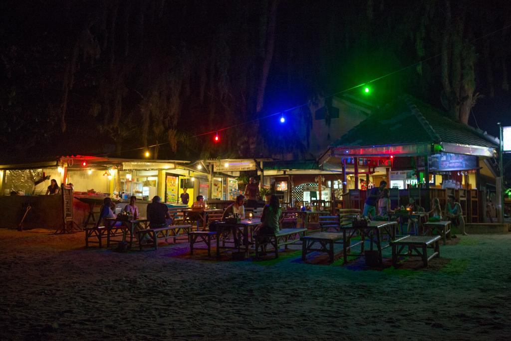 Siraya Beachfront Resort Ko Pha Ngan Dış mekan fotoğraf